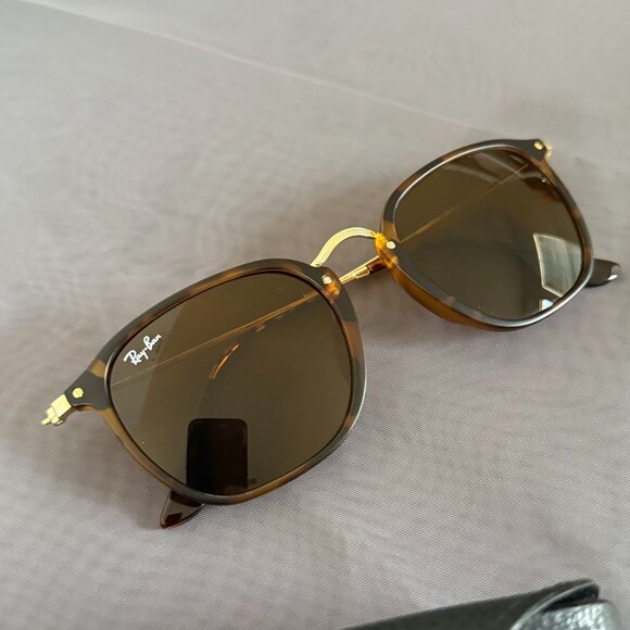 Ray Ban Square Tortoise Sunglasses - Picture 3 of 6